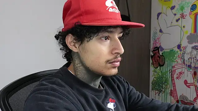 trieone online show from 03-28-26, 01:56