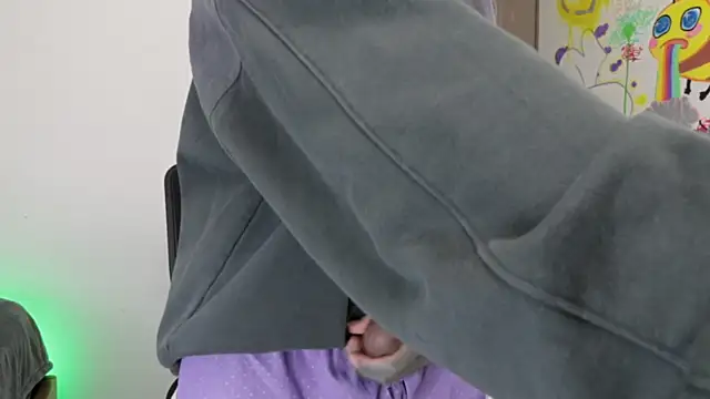 trieone online show from 03-09-26, 03:04