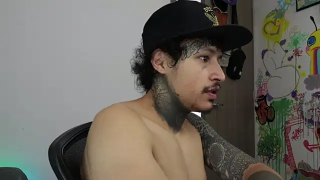 trieone online show from 03-01-26, 02:28