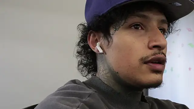 trieone online show from 12-17-25, 05:18