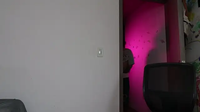 trieone online show from 04-15-26, 02:50