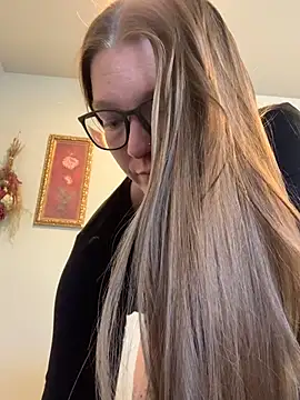 PussiesnCream  online show from 03-09-26, 06:33