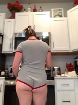 PussiesnCream  online show from 03-26-26, 04:38