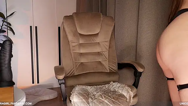 alicebalij online show from 11-10-25, 08:08