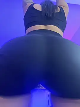 Snapshot of Victoria14_ chatting on 02-24-26, 03:40 Victoria14 online show from 02-24-26, 03:40