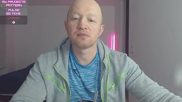 kevintyler69 online show from 04-13-26, 01:53