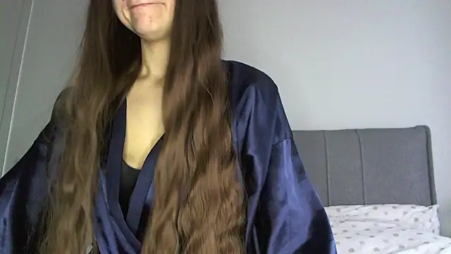 malinka sweet19 online show from 12-16-25, 07:45