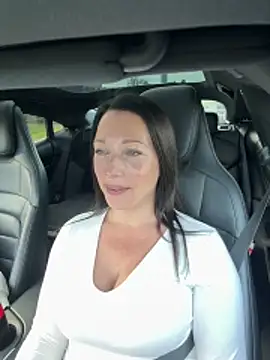 Snapshot of Viola_Beck chatting on 05-07-26, 05:44 Viola Beck online show from 05-07-26, 05:44