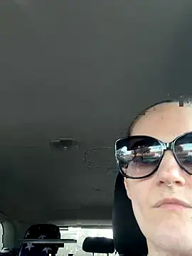 lolabunny9 online show from 11-23-25, 07:02