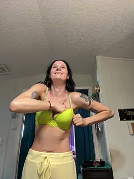 lolabunny9 online show from 03-19-25, 01:07