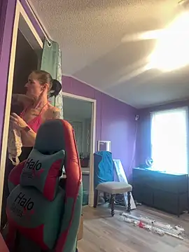 lolabunny9 online show from 12-03-25, 06:07