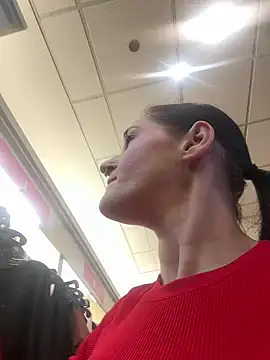 lolabunny9 online show from 02-27-25, 05:47