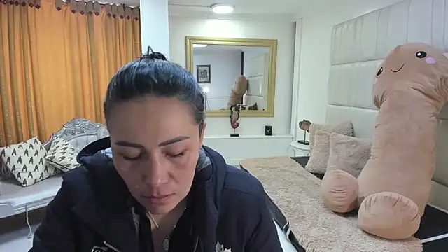 gaby trent online show from 11-14-25, 12:42