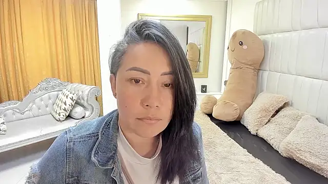 gaby trent online show from 02-11-26, 04:29