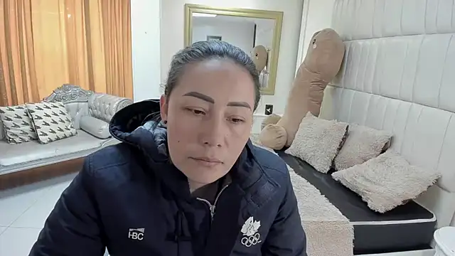 gaby trent online show from 12-18-25, 12:20