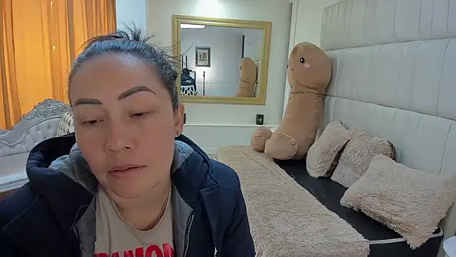 gaby trent online show from 02-04-26, 02:01