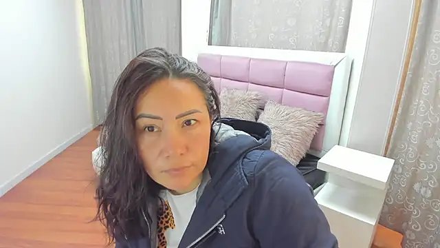 gaby trent online show from 07-21-26, 02:40
