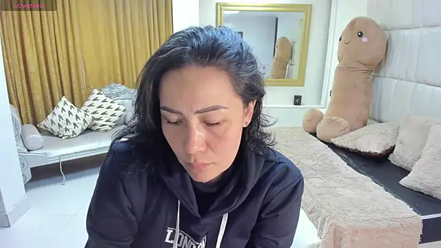 gaby trent online show from 11-28-25, 12:05