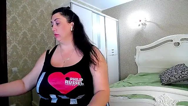 Evelyn Shy online show from 09-23-25, 06:20