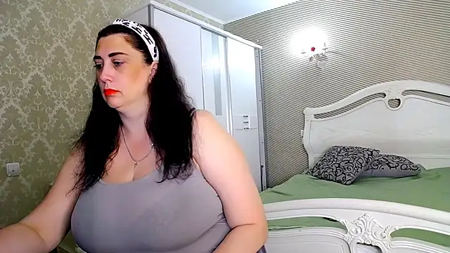 Snapshot of Evelyn_Shy chatting on 07-07-26, 08:18 Evelyn Shy online show from 07-07-26, 08:18