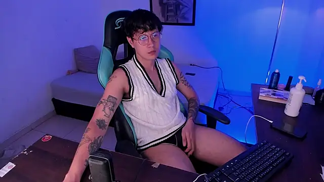 LeaneSeb online show from 12-03-25, 09:58