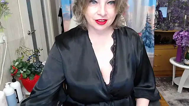 Snapshot of Mika_Passion chatting on 07-20-26, 08:00 Mika Passion online show from 07-20-26, 08:00