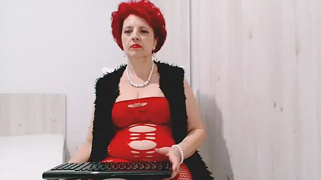 MilfSupreme online show from 11-13-25, 12:31