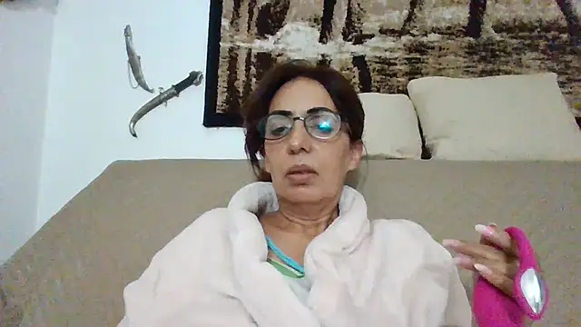 silla online show from 10-29-25, 04:28