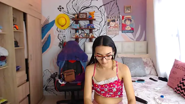 LinzyBaner online show from 03-18-25, 09:32