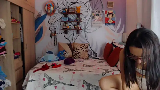 LinzyBaner online show from 10-09-25, 11:16