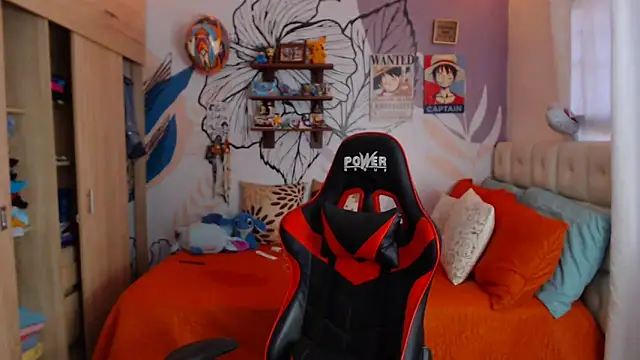 LinzyBaner online show from 11-01-25, 10:03