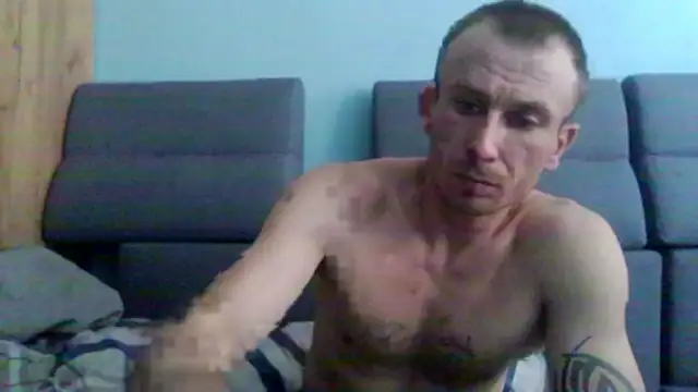 Snapshot of chceciedalsiebie chatting on 04-25-26, 02:14 chceciedalsiebie online show from 04-25-26, 02:14