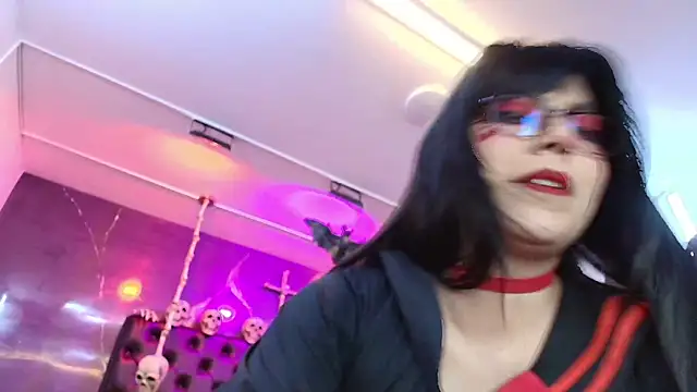 Snapshot of AlexHoe_ chatting on 03-17-25, 09:35 AlexHoe online show from 03-17-25, 09:35