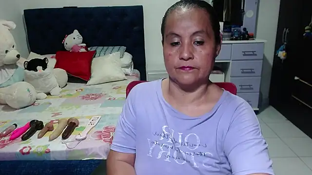 pervert mommy  online show from 11-06-25, 11:14