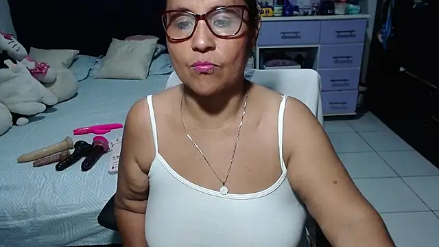 pervert mommy  online show from 05-16-26, 10:03