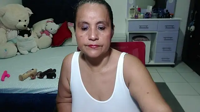 pervert mommy  online show from 11-13-25, 10:19