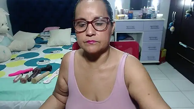 pervert mommy  online show from 03-03-26, 11:28