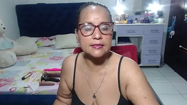 pervert mommy  online show from 04-18-26, 10:28