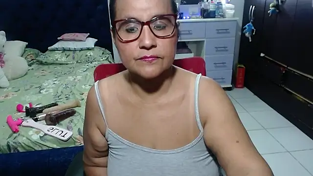 pervert mommy  online show from 02-17-26, 11:51