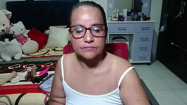 pervert mommy  online show from 11-20-25, 10:05