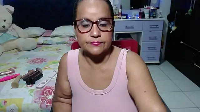 pervert mommy  online show from 02-05-26, 10:11