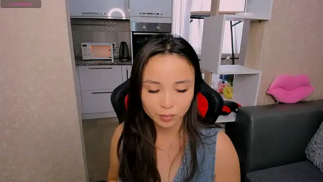 AyaMoon online show from 09-10-25, 05:06