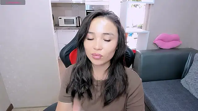 AyaMoon online show from 09-15-25, 06:47