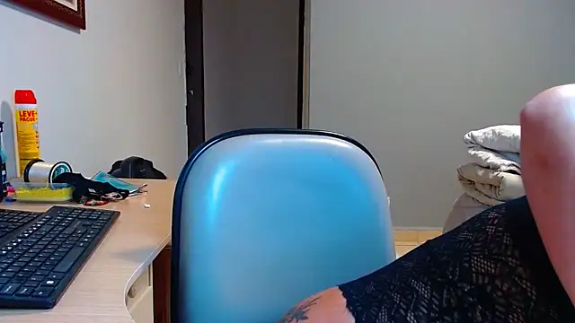 BumbumGigante online show from 04-07-26, 10:28