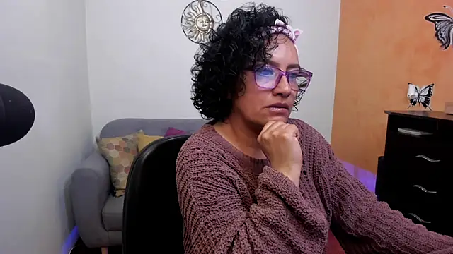 scarlet wet online show from 07-25-26, 12:07
