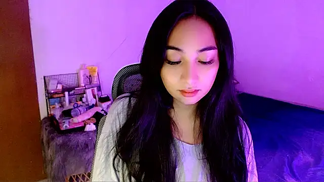 SweetLilly 18 online show from 12-15-25, 03:45