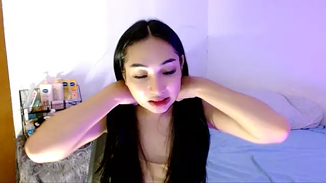 SweetLilly 18 online show from 10-23-25, 03:27