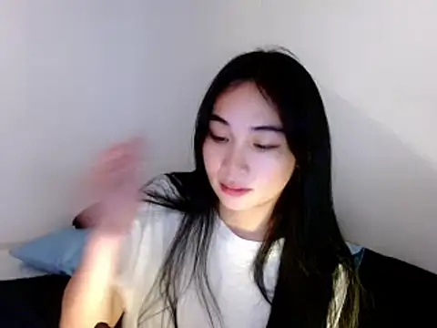 SweetLilly 18 online show from 03-04-25, 04:17