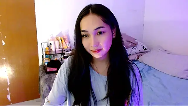 SweetLilly 18 online show from 10-19-25, 05:54