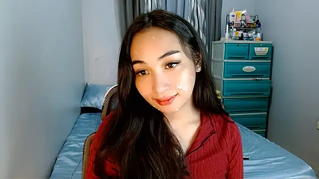 SweetLilly 18 online show from 01-12-26, 05:25